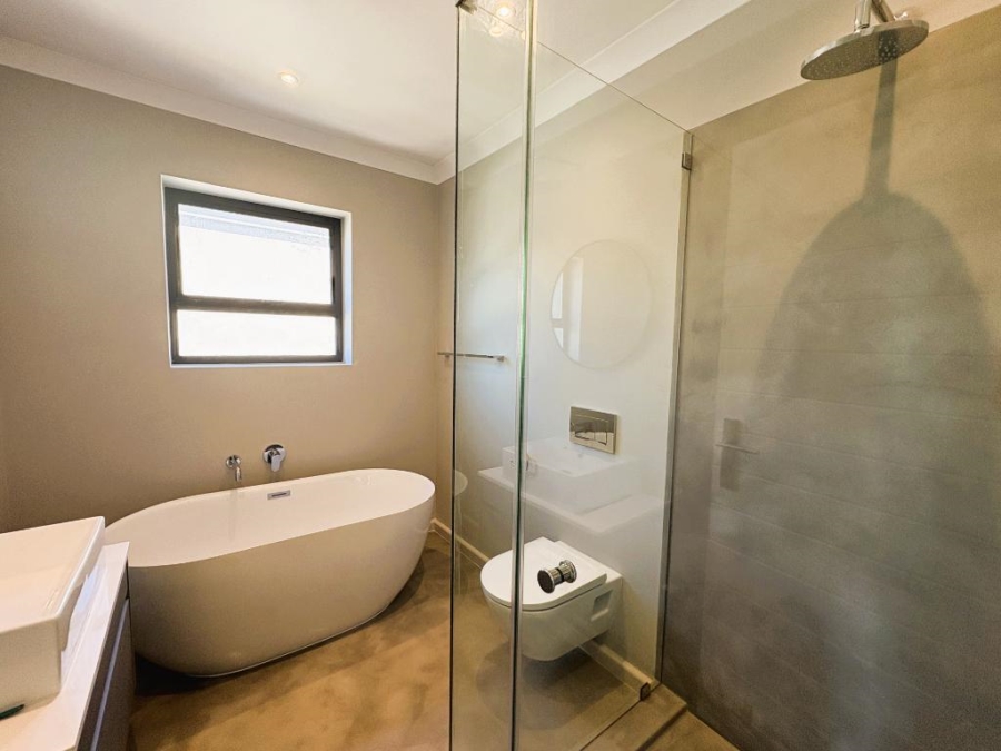 3 Bedroom Property for Sale in Plettenberg Bay Central Western Cape